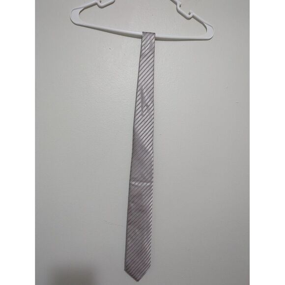 Countess Mara Mens Formal Necktie Silver Reflective Striped - Picture 1 of 7